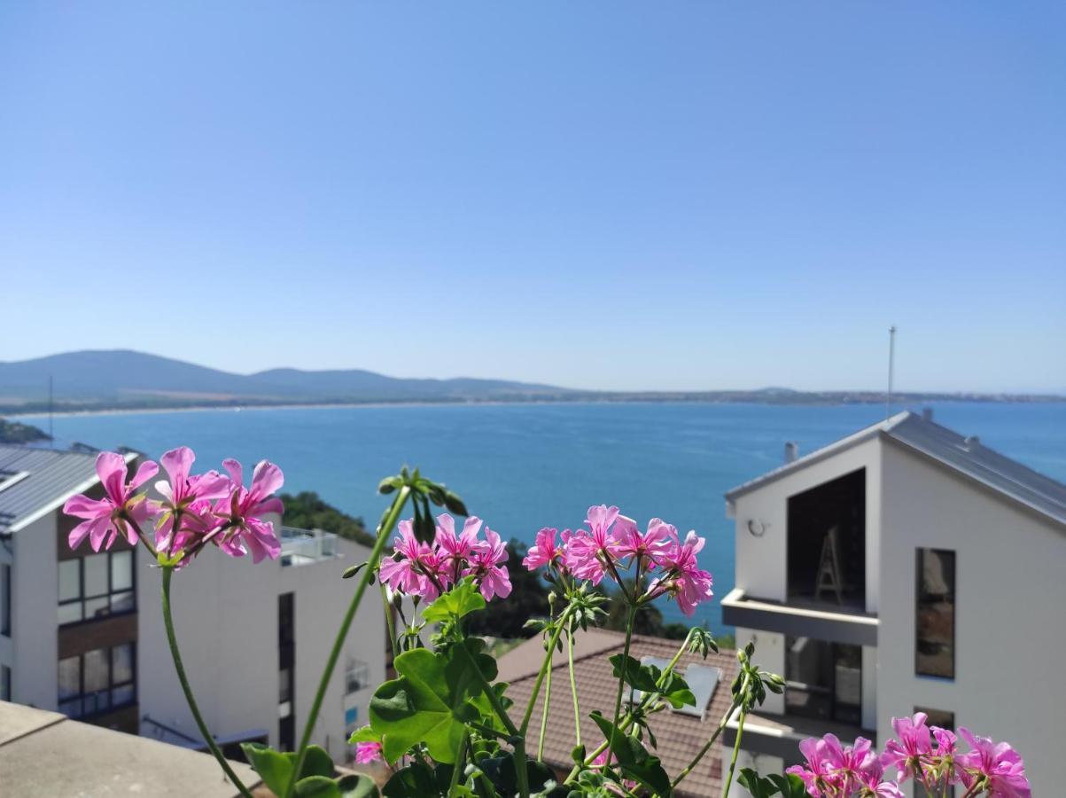 Black Sea View Apartment Sosopol Exterior photo